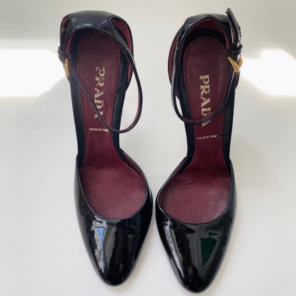 Prada patent leather heels - Picture 3 of 10